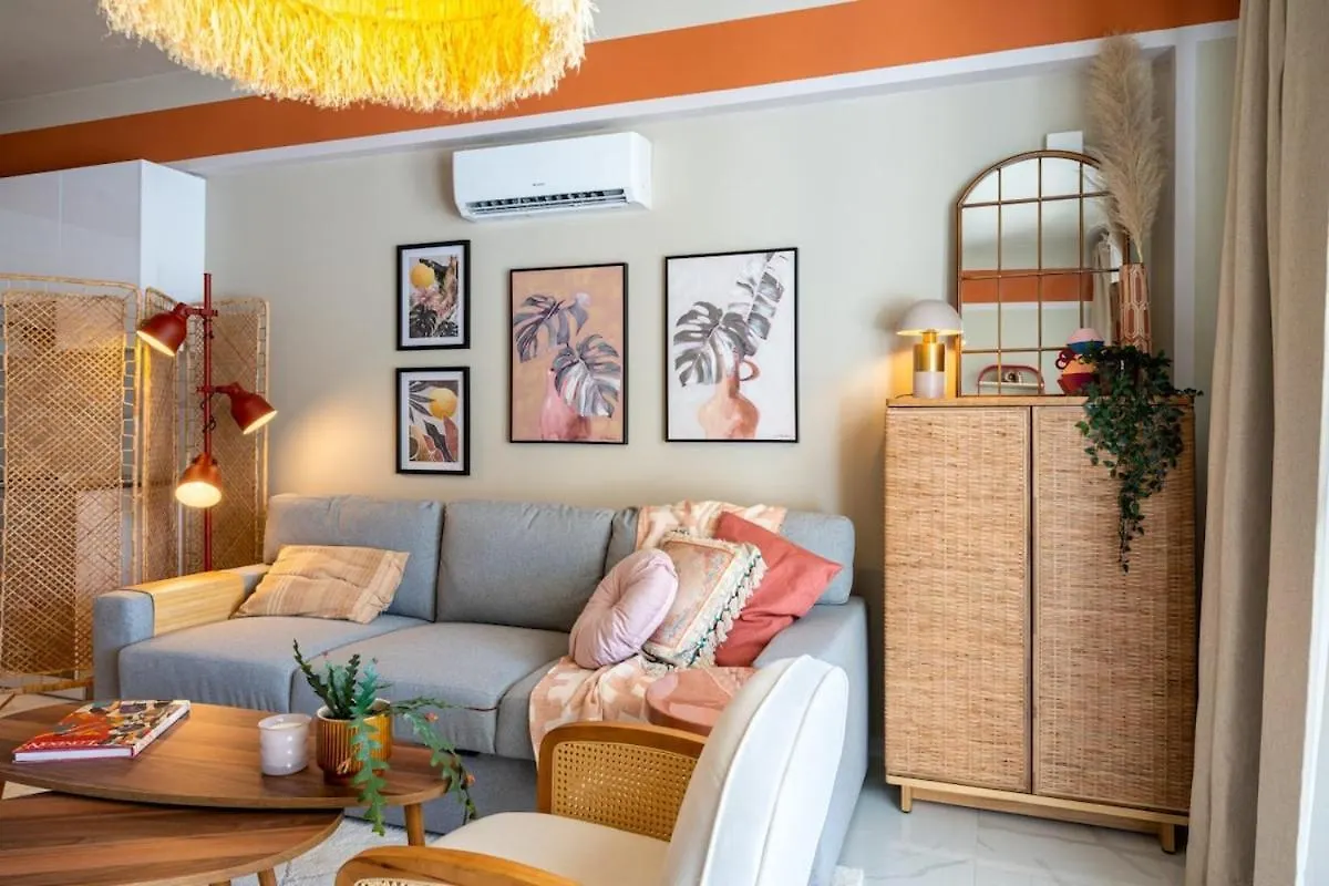 Lejlighed Sundrop - 1-Bedroom Apt W Terrace In Larnaca